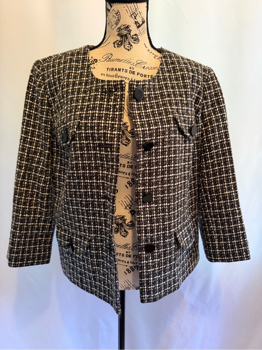 Kim Rogers Black and White Tweed Collarless Jacket